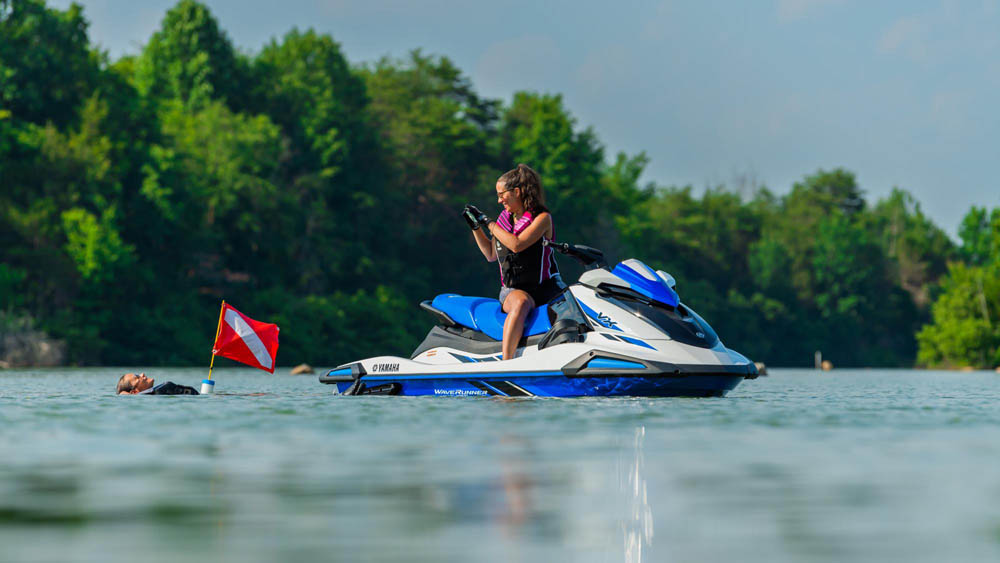 WaveRunner servicing
